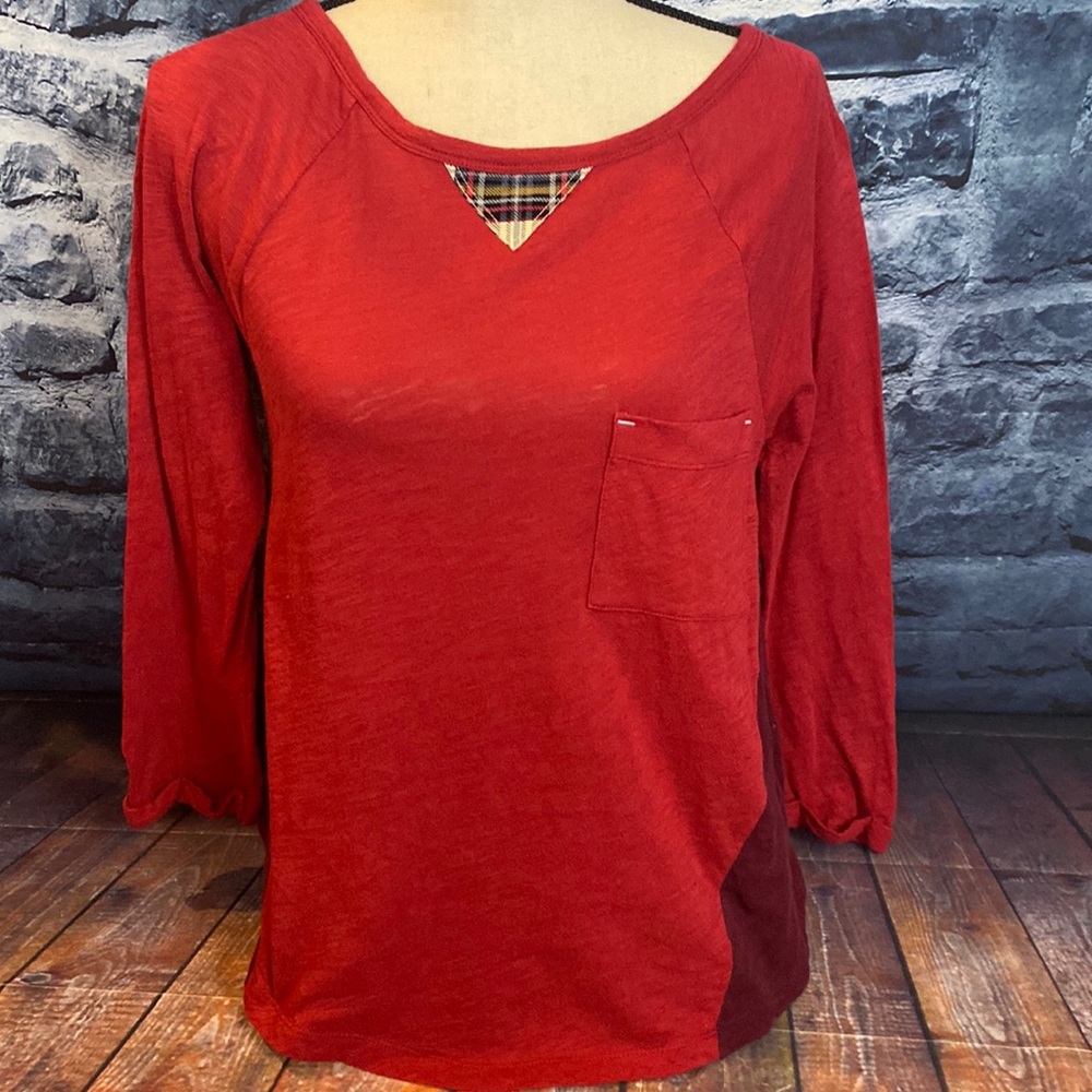 Little Yellow Button Plaid accent Top